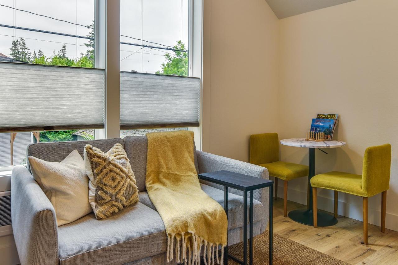 Apartment Vacation 3 Mi To Downtown! Portland